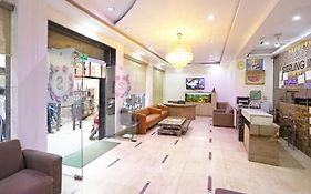 Hotel O The Sterling New Delhi Railway Station